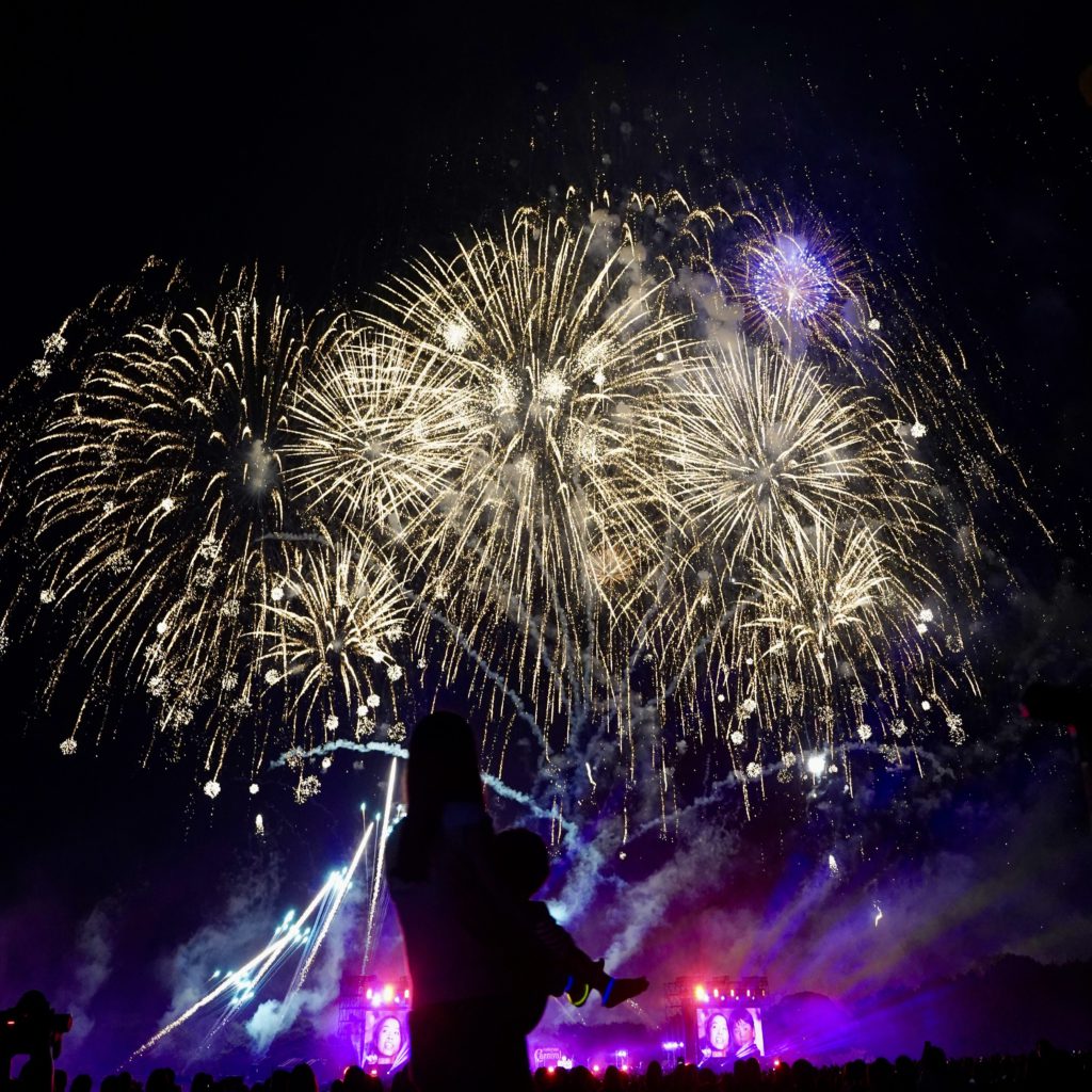 【日常ブログ 番外編】Jロック×花火がヤバすぎた！「rockin’star Carnival」が最高だった話。